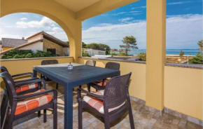2 Bedroom Gorgeous Apartment In Vir
